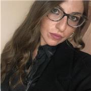 Giovane laureata in Giurisprudenza impartisce lezioni private di Diritto di ogni specie